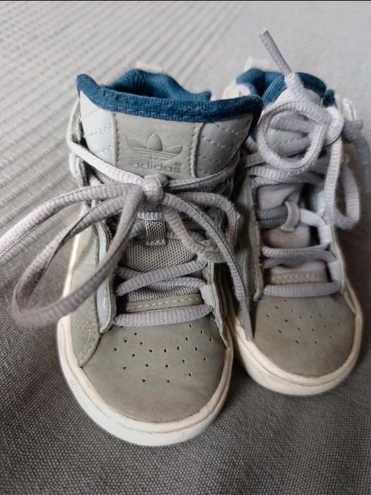 Adidas r. 23 buty za kostkę sneakersy