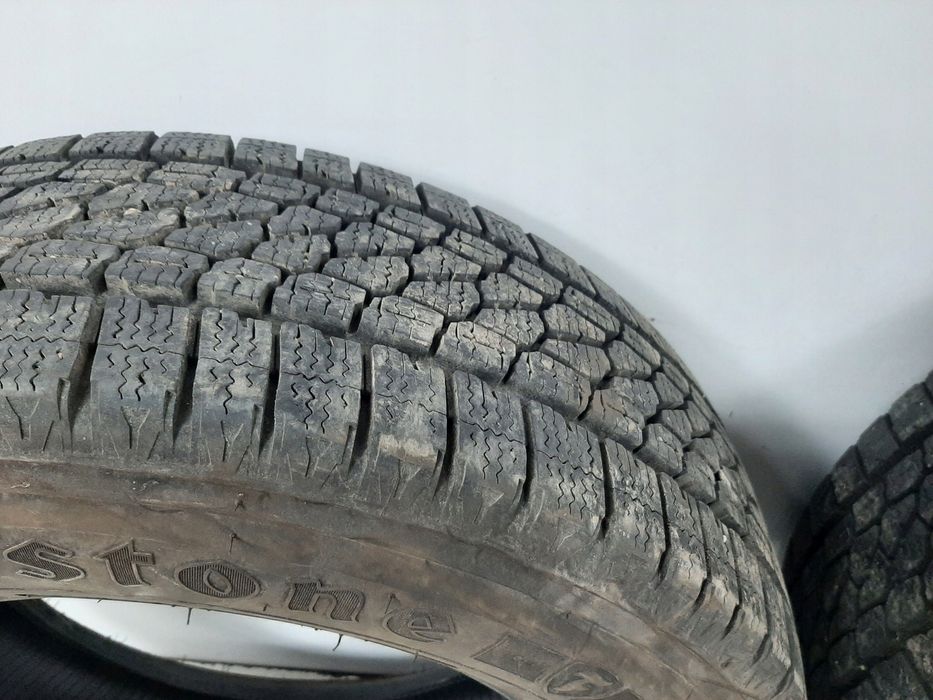 opony zimowe firestone vanhawk2 winter 215/65r16c 109/107t 2021 bieznik 9mm