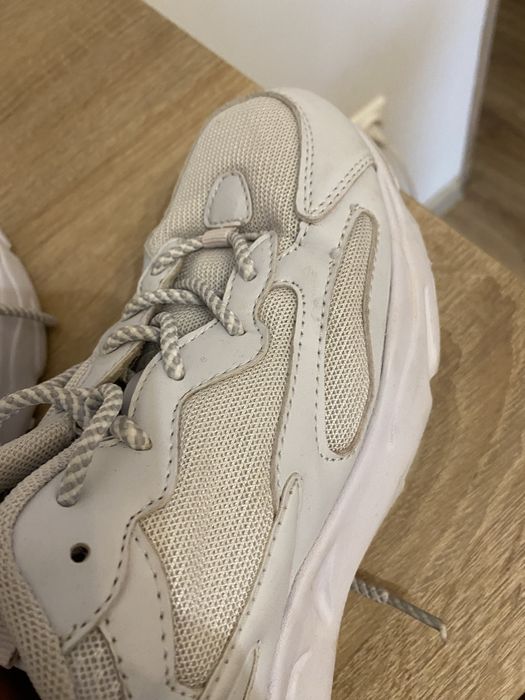 Białe buty 37 sportowe