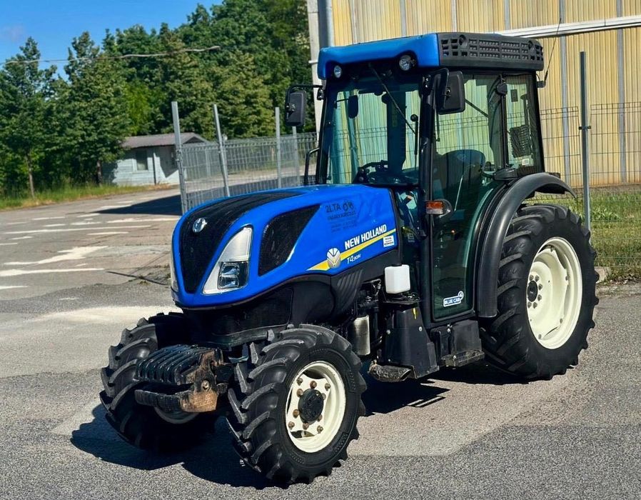 Ciągnik sadowniczy sadownik New Holland T.490N wąski sadownik 2020 rok