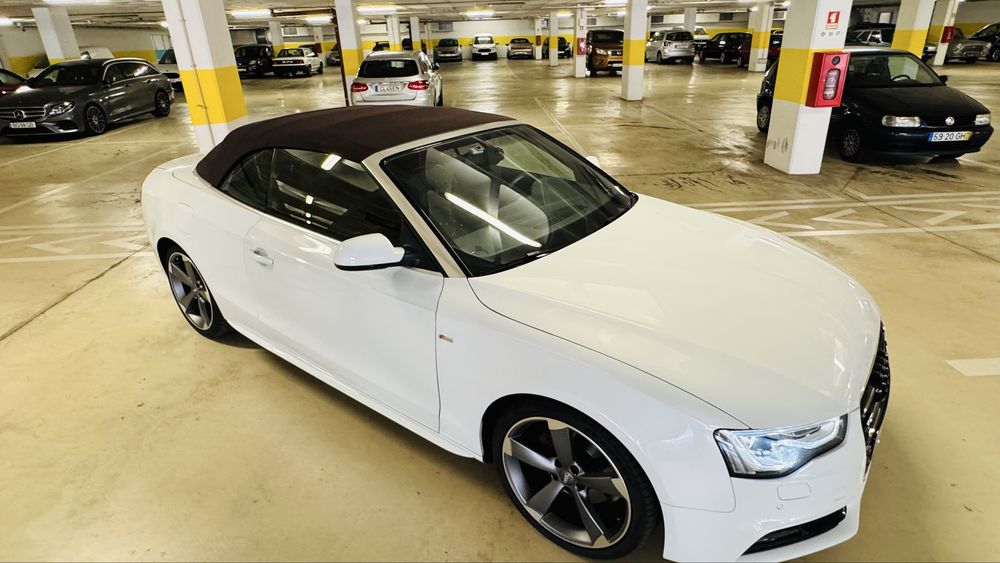 Audi A5 2.0 TDI Cabrio S-Line / Nacional