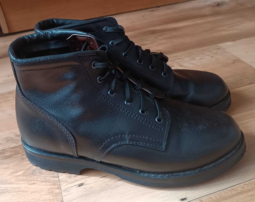 Krótkie skórzane buty wojskowe robocze (rozmiar 27)