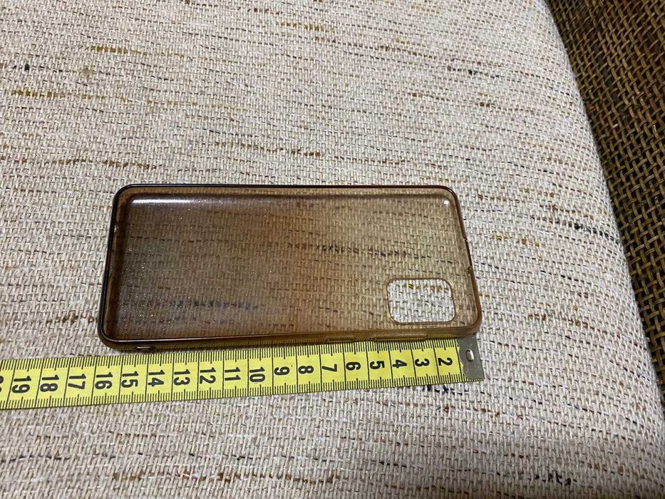 Чехлы на разные модели телефонов