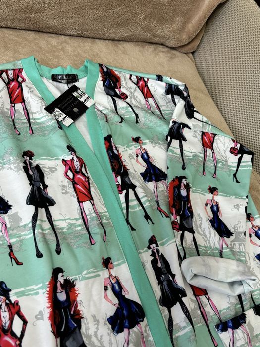 Костюм жіночий