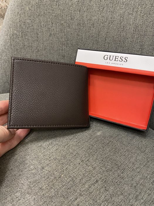 Guess портмоне гаманець кошильок новий бумажник