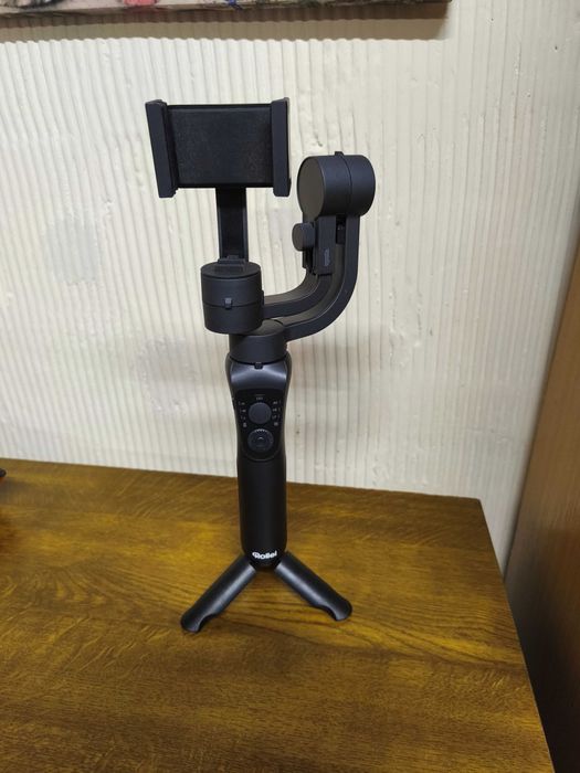 Gimbal stabilizator Rollei