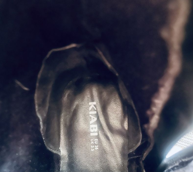 Кожані ботіночки Kiabi