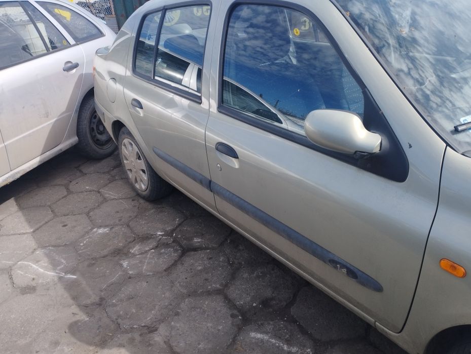 Renault Thalia drzwi lewe przód zderzak przód tył PDF błotnik lewy kolor NRTW MV931
