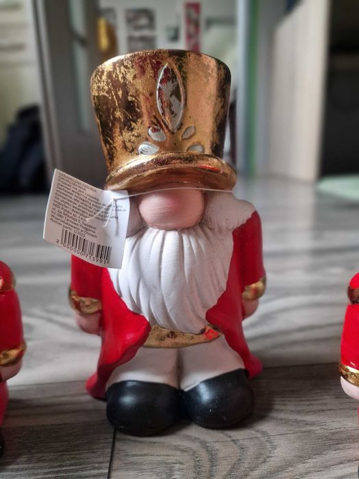 Dziadek do orzechów figurka bożonarodzeniowa mikołaj ceramiczna