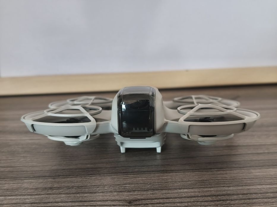 DJI Neo como novo, só 5 voos, sem quedas