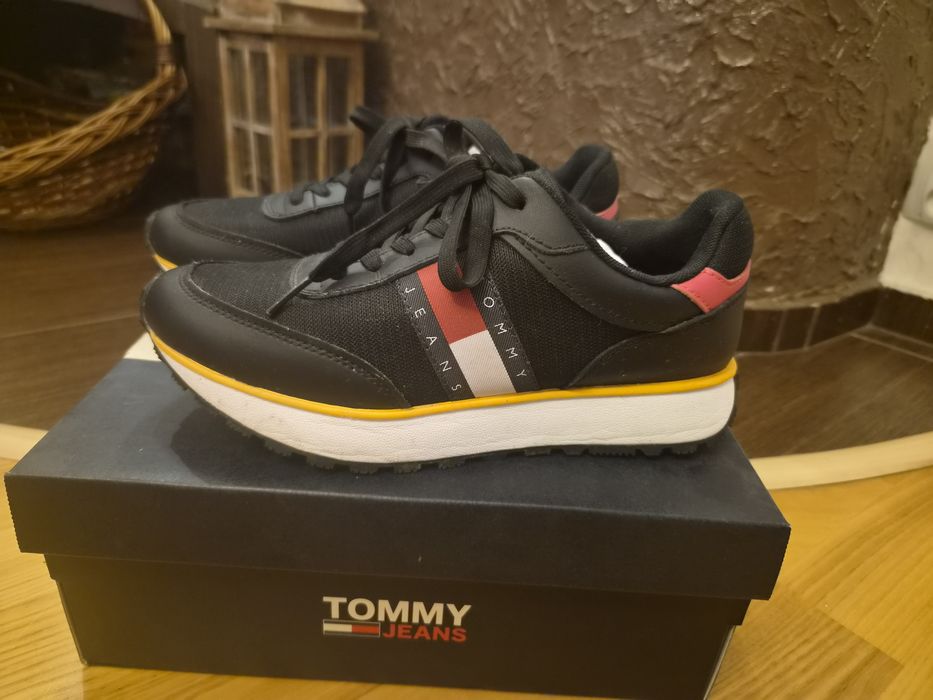 Buty TOMMY Jeans roz.38