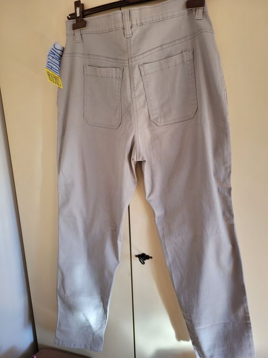 Nowe damskie dżinsy rozm.44-46 wysoki stan