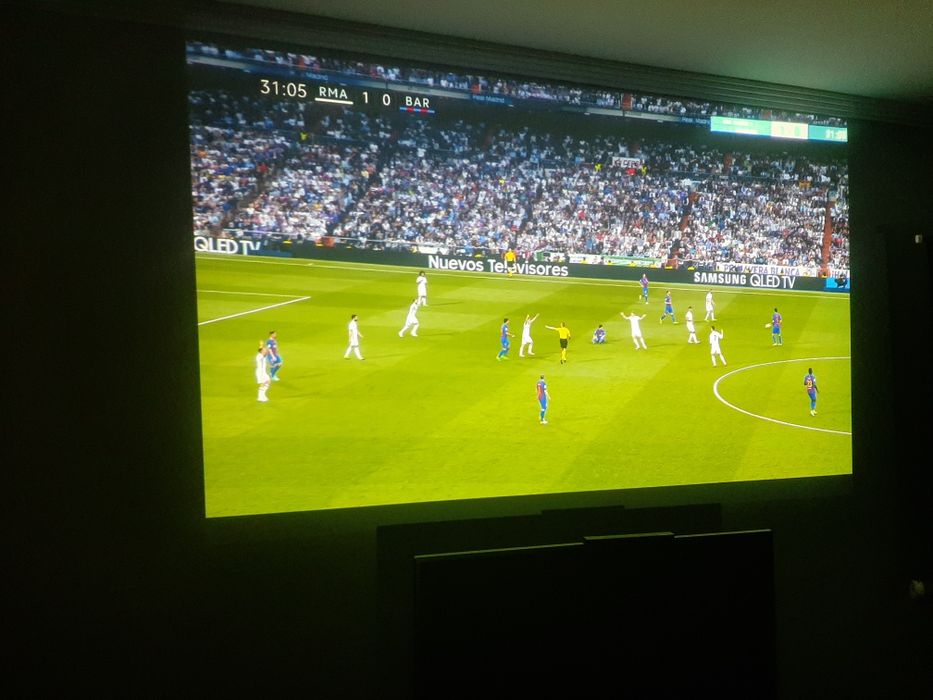 Aluguer de Projector video (projetor)