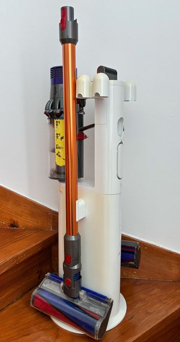 Dyson Cyclone V10 Absolute com Dok de carregamento