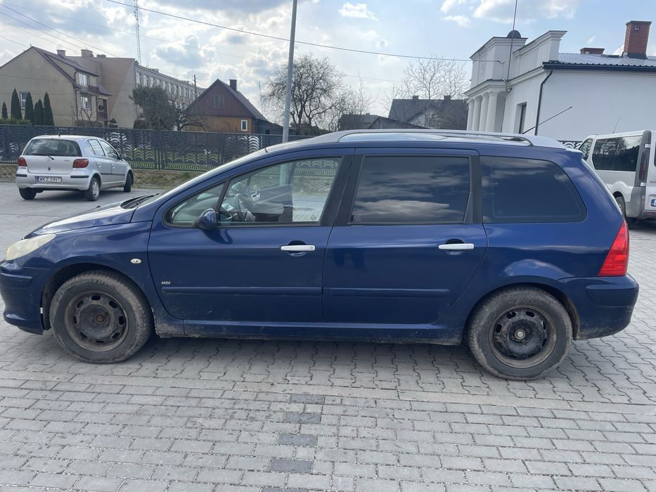 Peugeot 307 sw 1.6 hdi klima elektryka hak