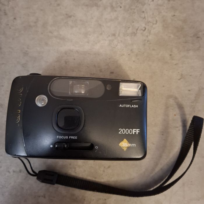 Polaroid 35mm 2000 FF