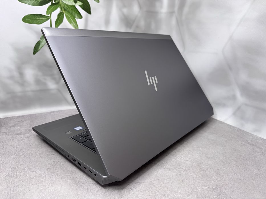 RTX 4000 (8GB)/HP ZBook 17 G6/i7-9850H/6 ядер/32GB/1TB/17.3"/IPS