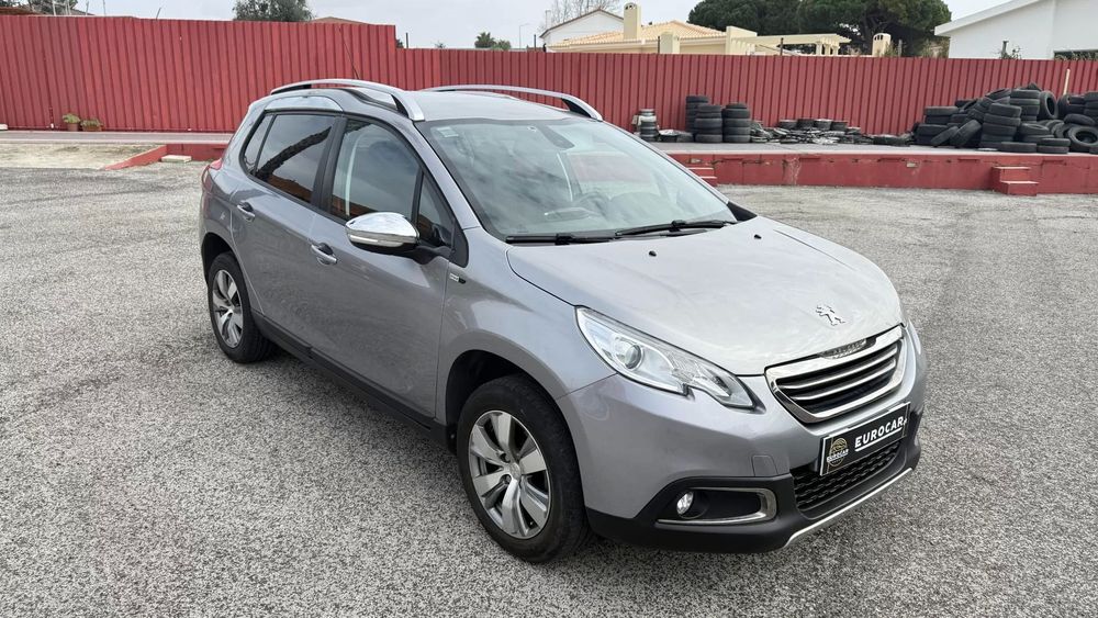 Peugeot 2008 1.2 PureTech Style