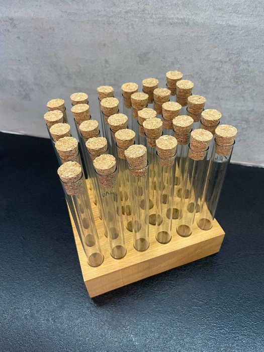 Дерев'яний штатив з пробірками 30 штук