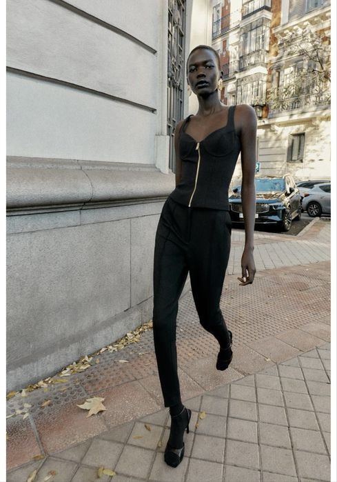 Топ-корсет на блискавці ZARA