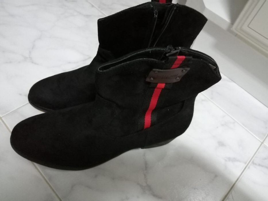 Botas novas tamanho 39/40
