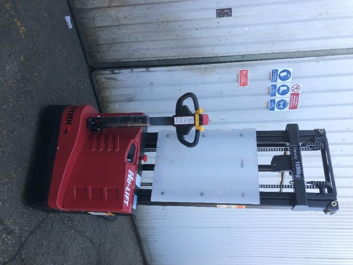 Stacker Electrico Gama Básica 1000/1500Kg
