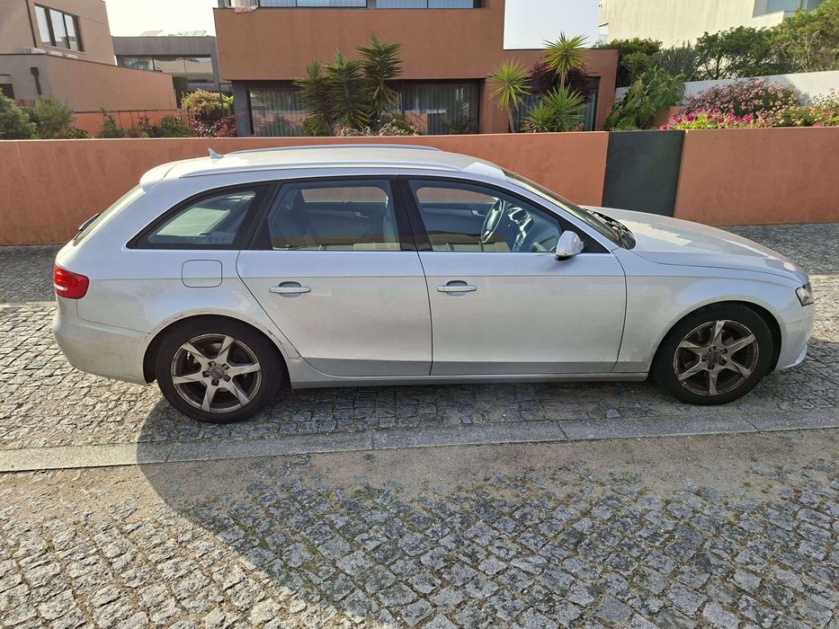 Audi A4 Avant 2.0 TDI 136cv 2011 64500km