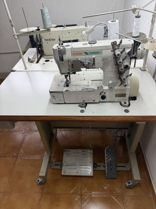 Vende-se maquina