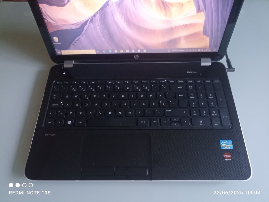 HP Pavilion 15-e003sp  Intel Core I5