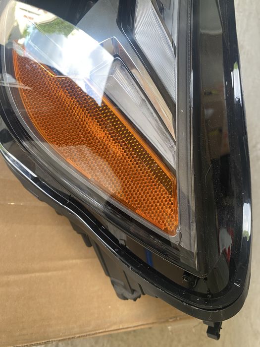 Фара audi q5 80a