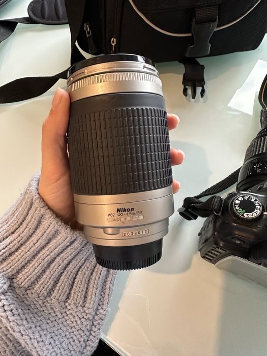 Máquina Nikon DX AF-S nikkor 18-55mm 1:3.5-5.6g