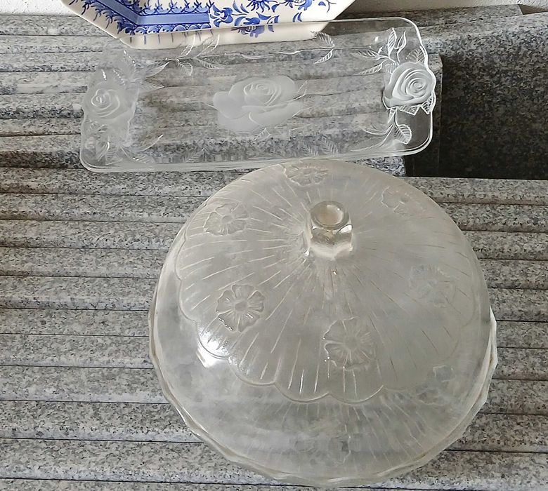 Boleira e travessa em vidro