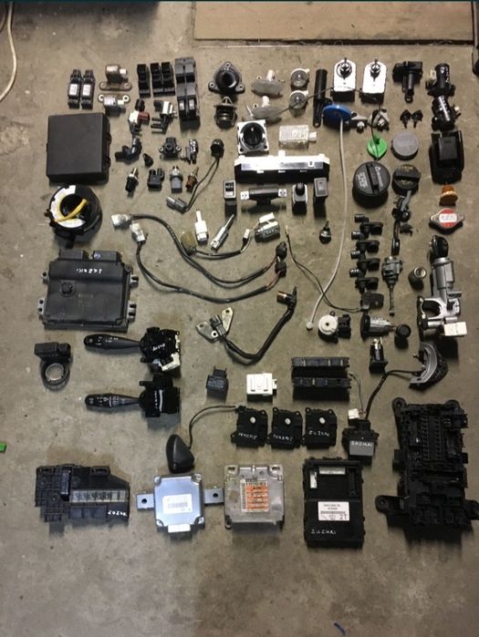 Suzuki Grand Vitara Кнопка переключатель регулятор датчик привод Шрот