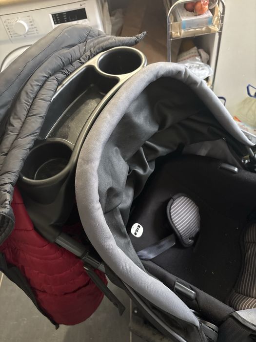 Carro de bebé confortavel