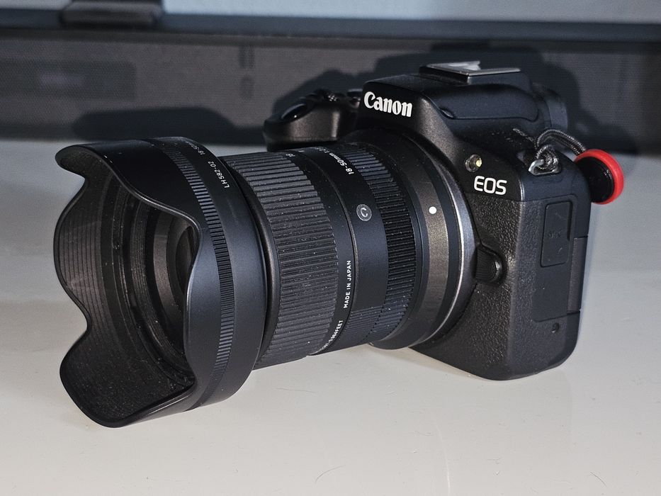 Canon R50 com sigma RF 18-50 f2.8