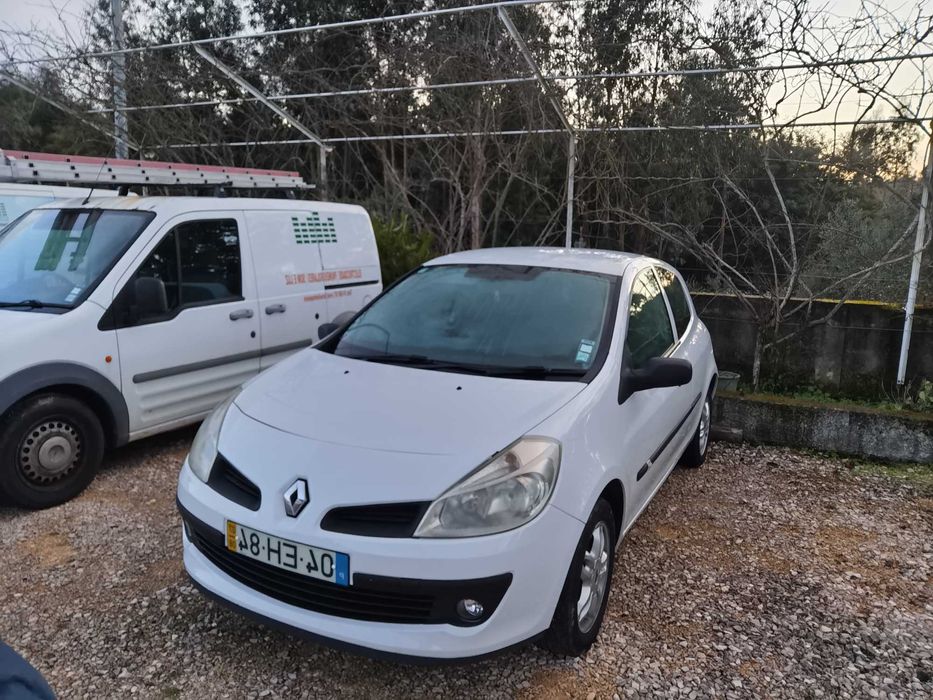 Renault clio 3 impecável