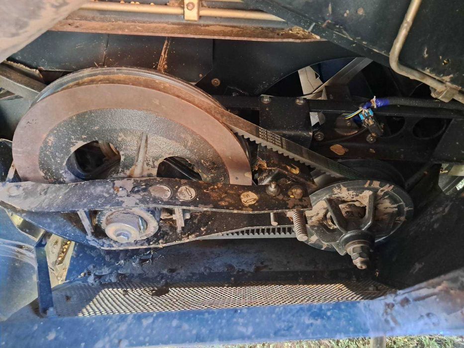 Комбайн New Holland Cr 9080 - 2008 року