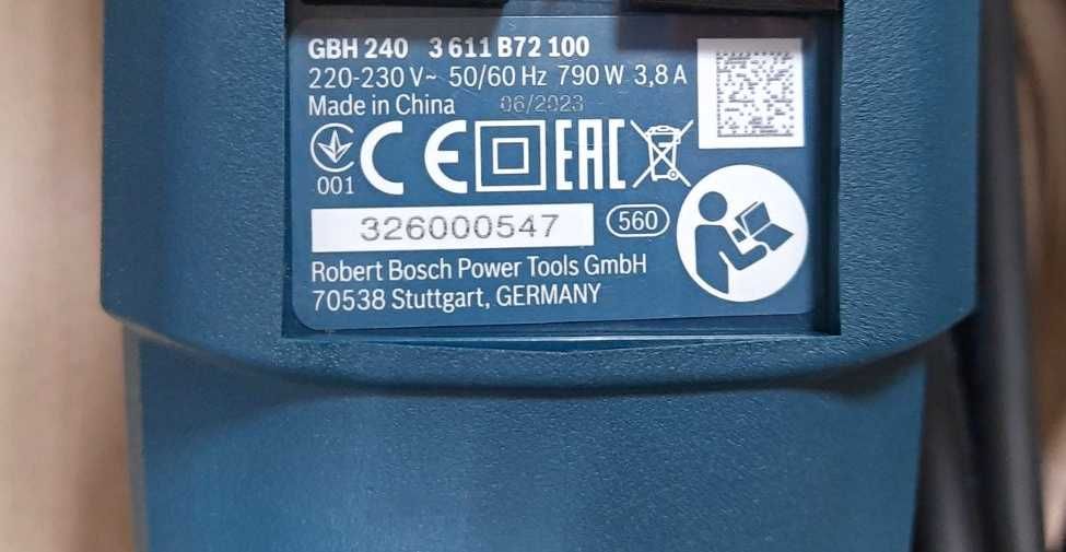 Перфоратор Bosch Professional GBH 240 + кейс + сверла, Новый