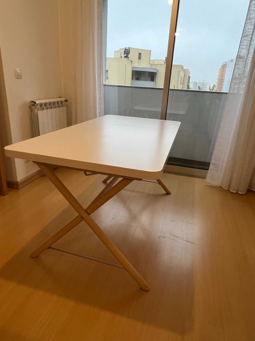 Mesa Ikea RYDEBÄCK + 4 Cadeiras Ikea EKEDALEN