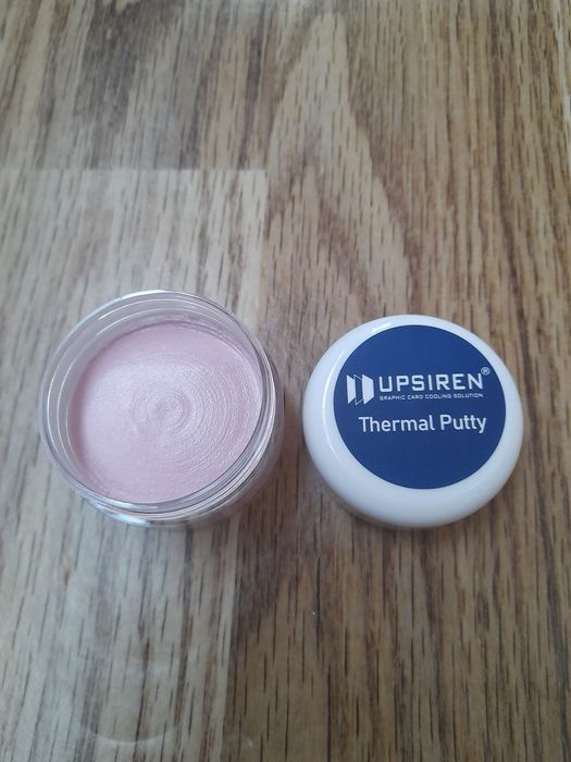 Upsiren UTP-8 Рідка Термопрокладка