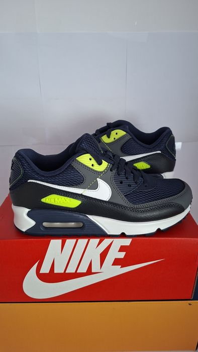 Buty nowe sportowe Nike Air Max 90 GS rozmiar 38.5