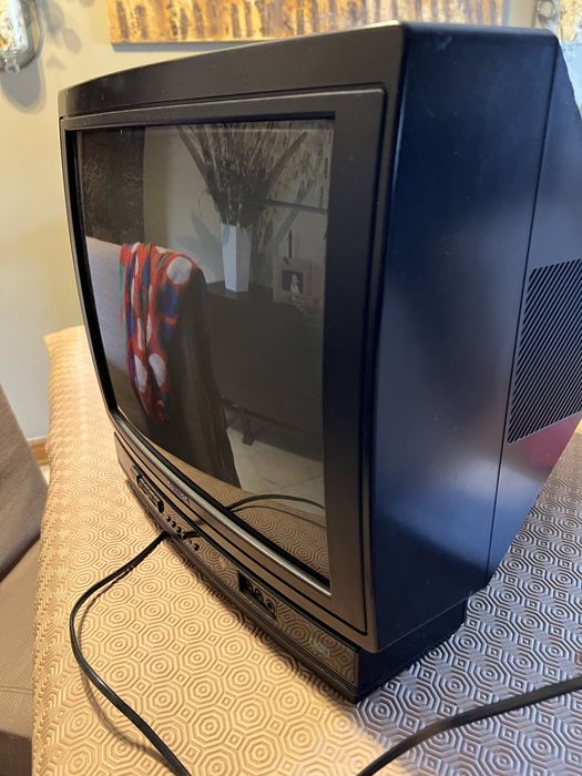 Televisor philips de 40 cm com suporte de parede