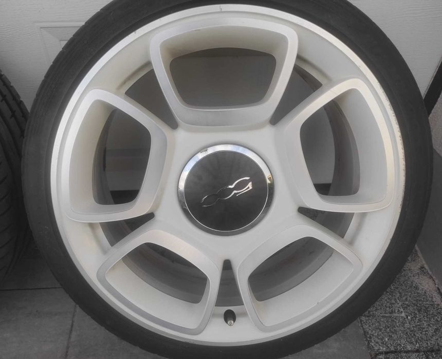 FIAT 500 ABARTH 17" kpl. koła, felgi 4x98 ET 38, OE 51884258