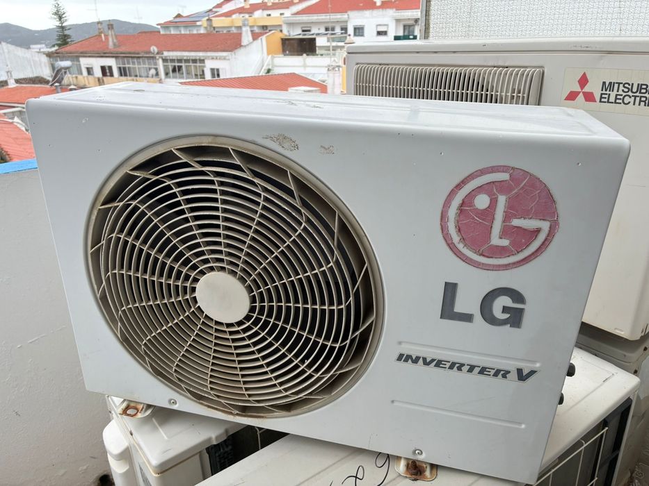 Ar condicionado usado a funcionar