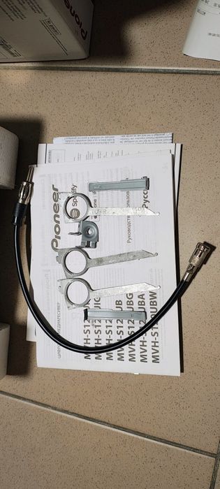 Radio Pioneer MVH-S120UB