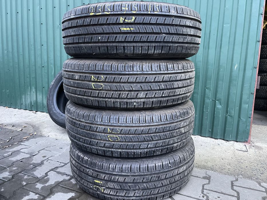 Нові шини всесезонні 235/75R15 KUMHO 4шт  комплект