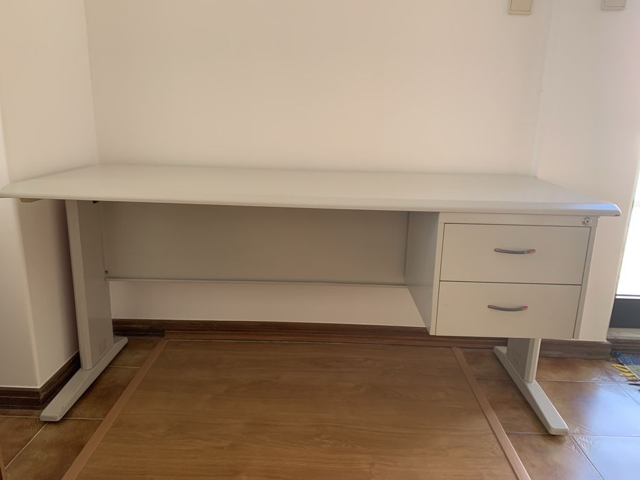 Secretária de Escritório com 2 Gavetas