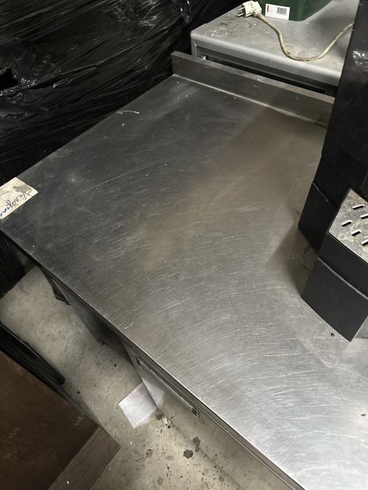 Холодильний стіл холодильний стол  100х70