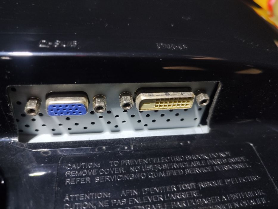 Монітор 22" LG Electronics W2253TQ-PF Black