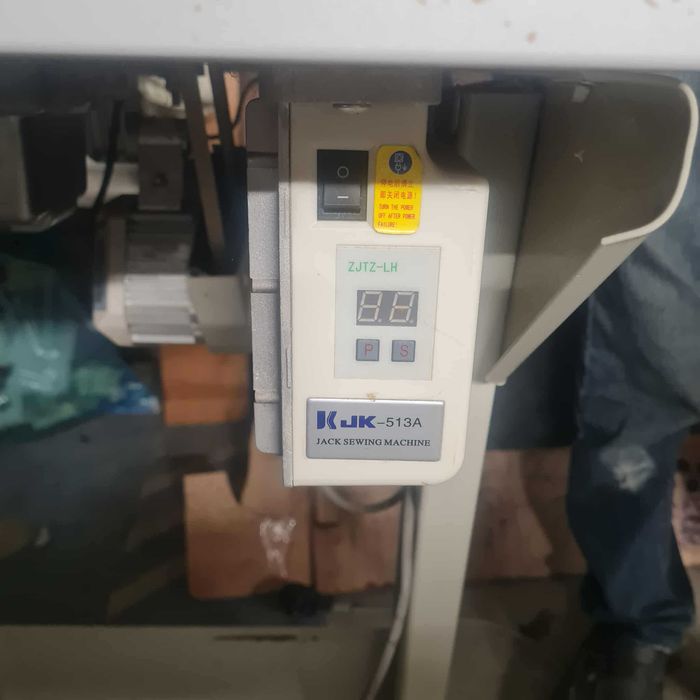 sprzedam maszynę TYPICAL GC-6160B